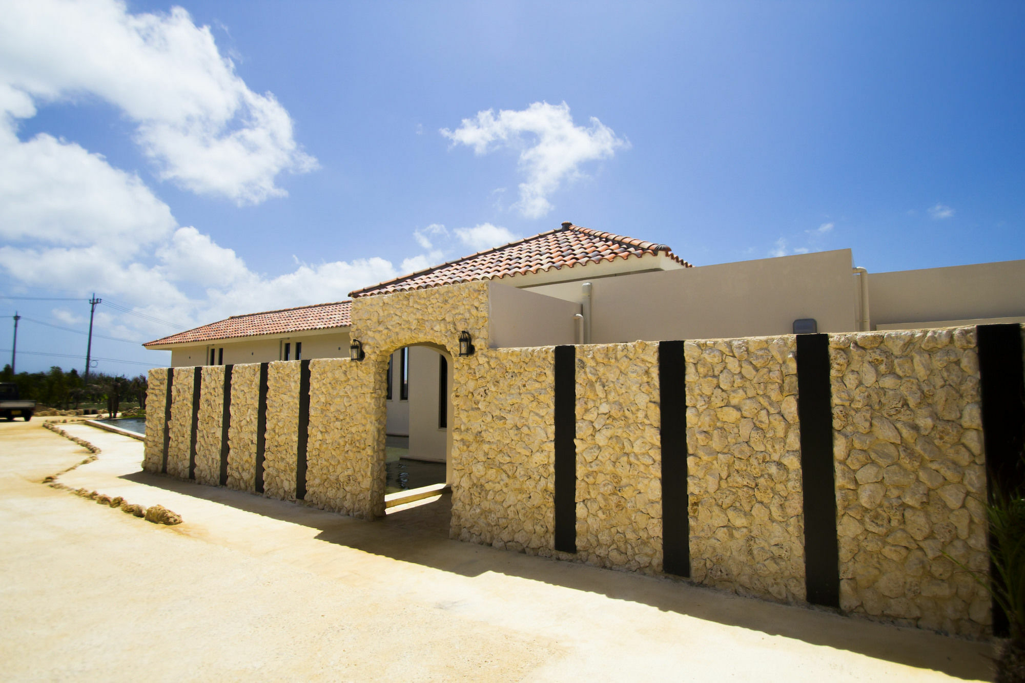 Konpeki The Villa All Suite Miyakojima  المظهر الخارجي الصورة